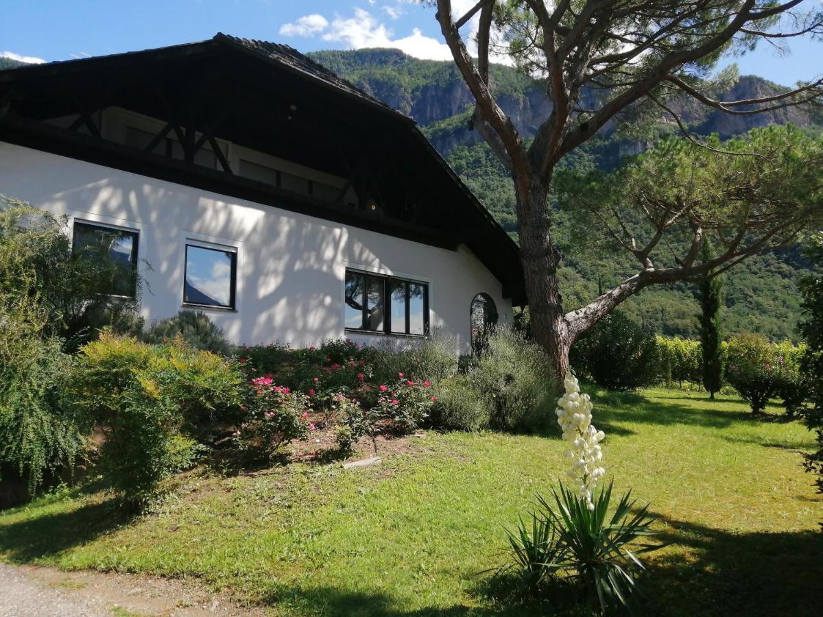 Villa Pinie Apt 1 Terlano Exterior photo