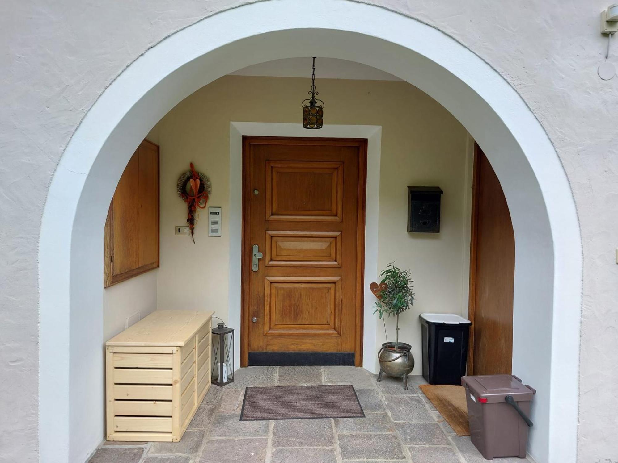 Villa Pinie Apt 1 Terlano Exterior photo